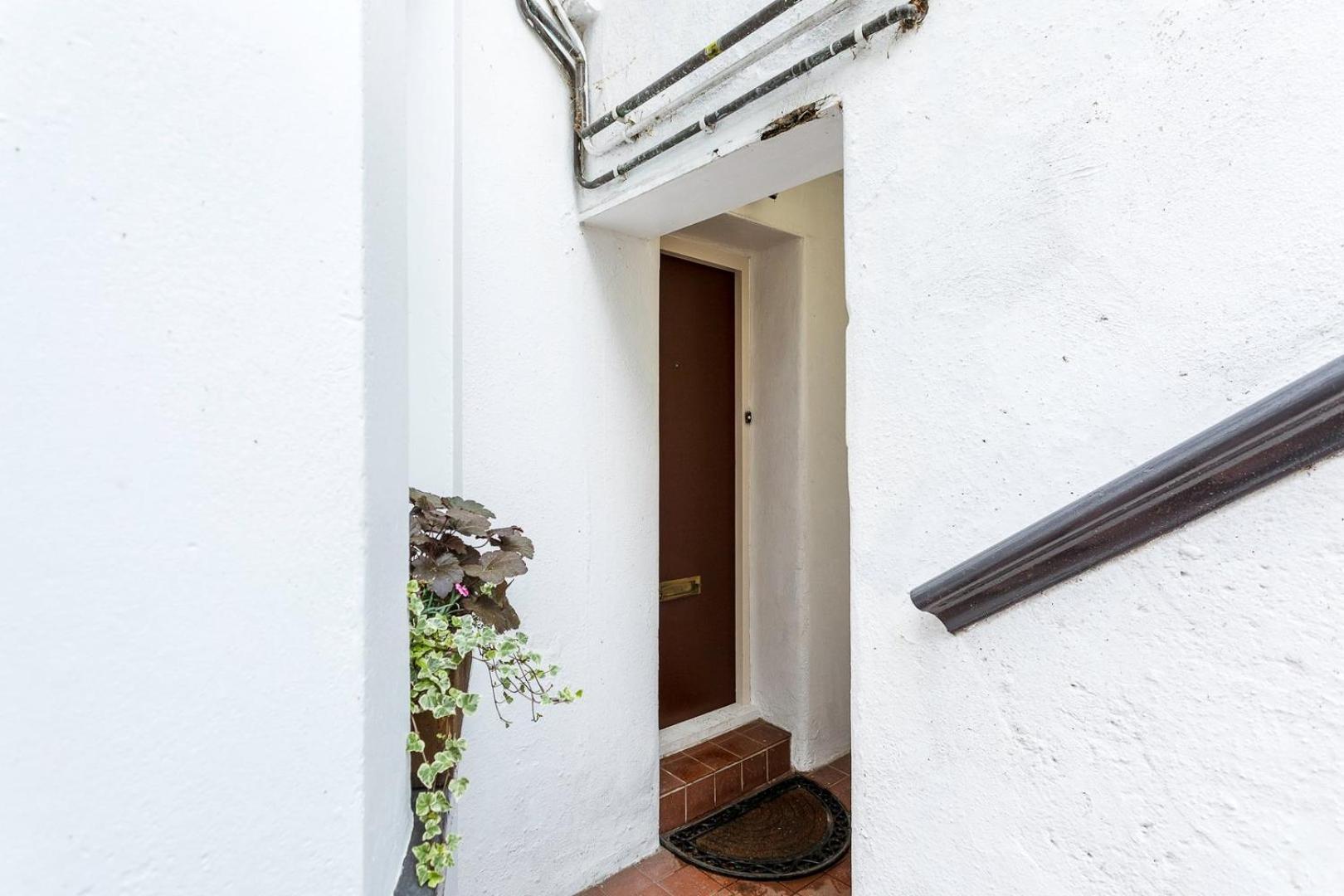 Apartment Chiswick Gem Stylish 1-bed Flat For Modern Living *